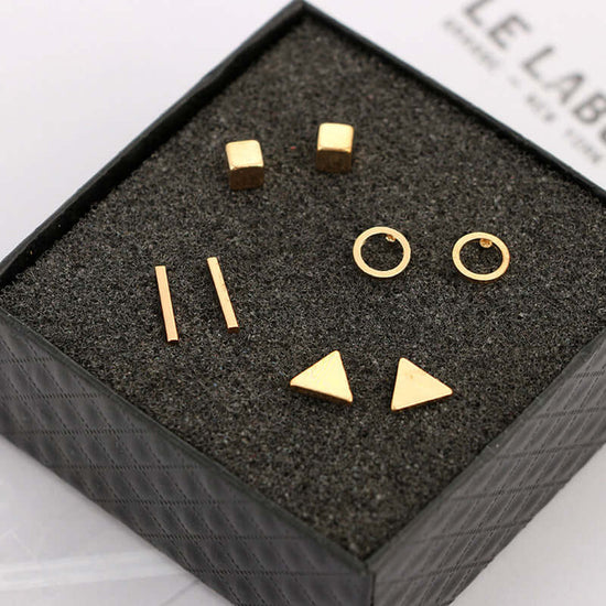 Geometric stud earrings square design gold